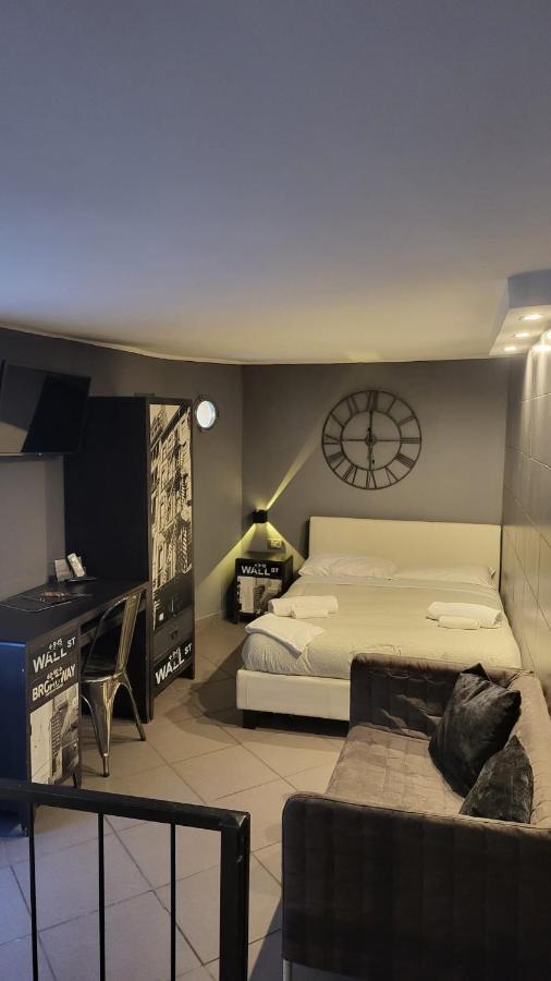 Il Taschino Suite เนเปิลส์ ภายนอก รูปภาพ