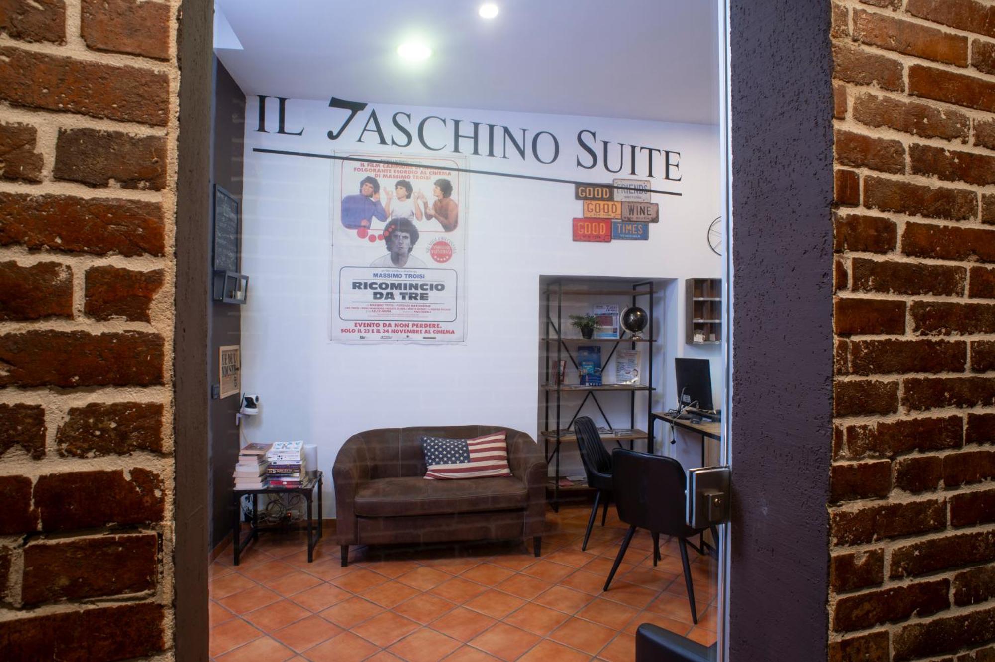 Il Taschino Suite เนเปิลส์ ภายนอก รูปภาพ