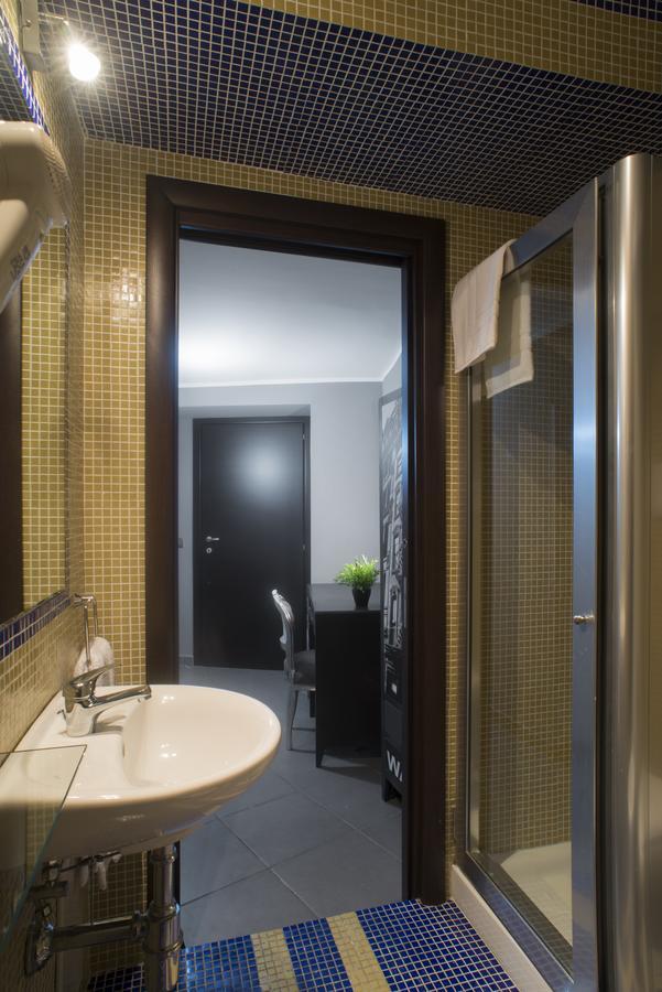 Il Taschino Suite เนเปิลส์ ภายนอก รูปภาพ